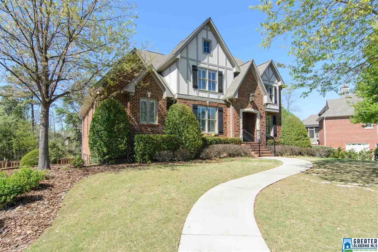 4934 REYNOLDS LN, Vestavia Hills, AL 35242
