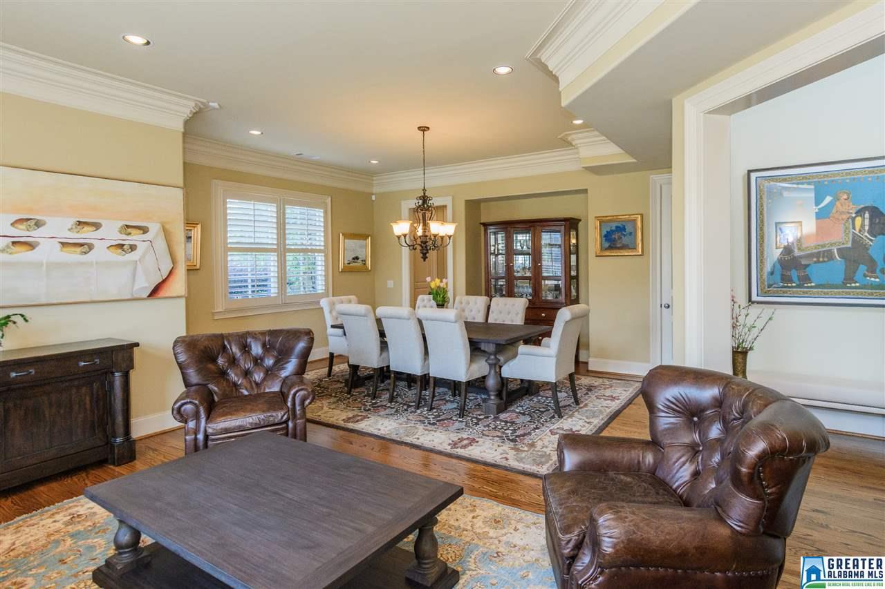715 BOULDER LAKE LN, Vestavia Hills, AL 35242