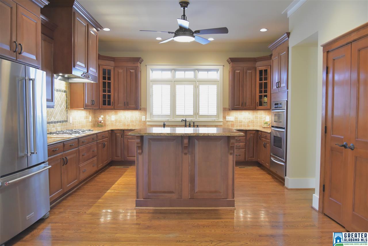 90 MOUNT LAUREL AVE, Birmingham, AL 35242