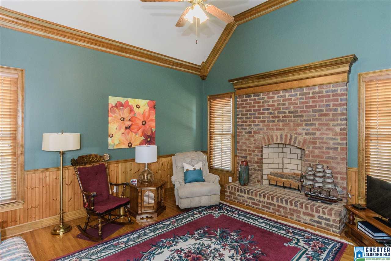 3022 RIVER BROOK LN, Hoover, AL 35242