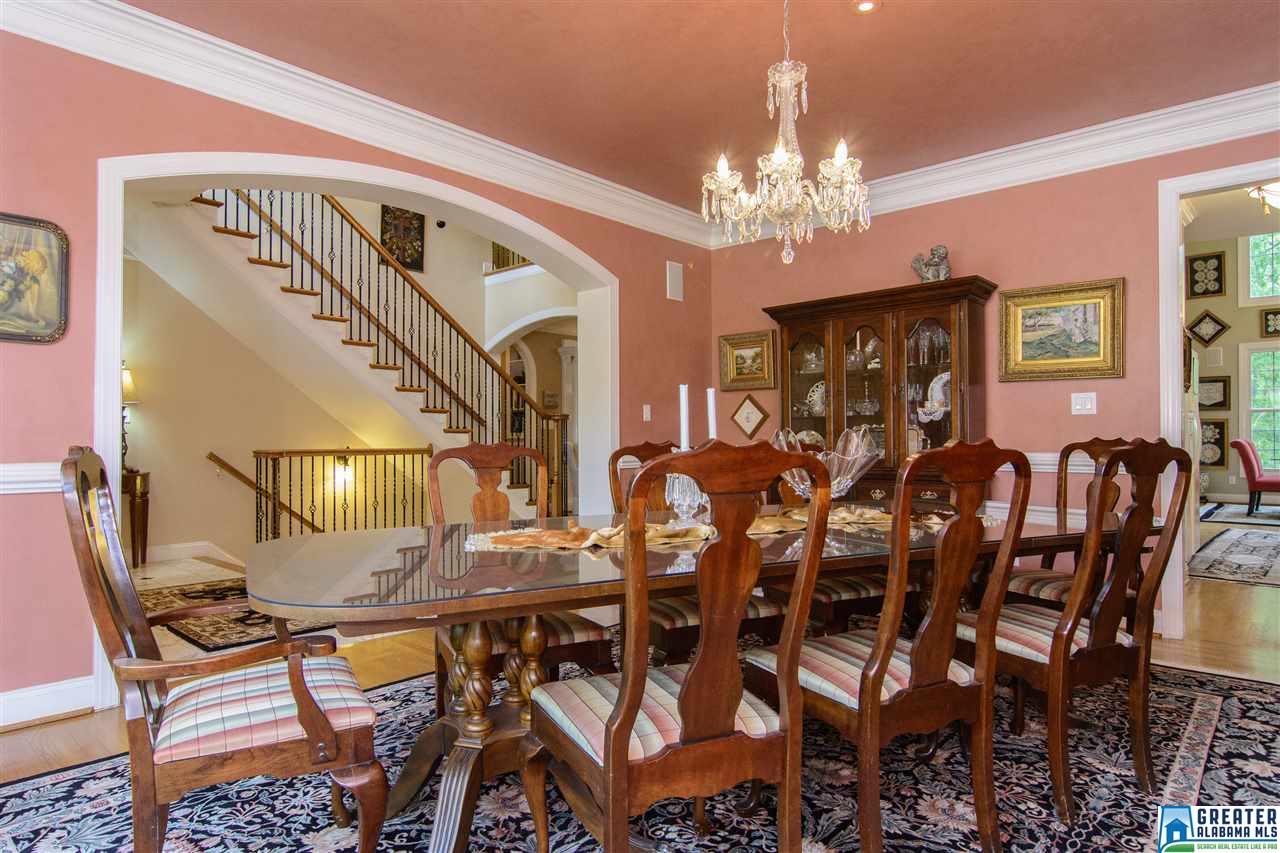 318 NORTH LAKE RD, Hoover, AL 35242