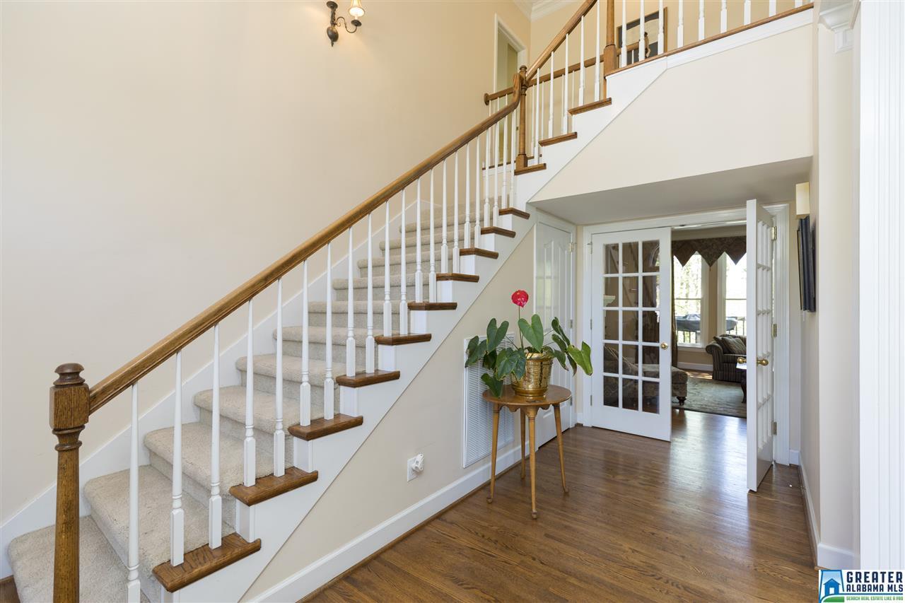 904 GREYMOOR COVE, Hoover, AL 35242