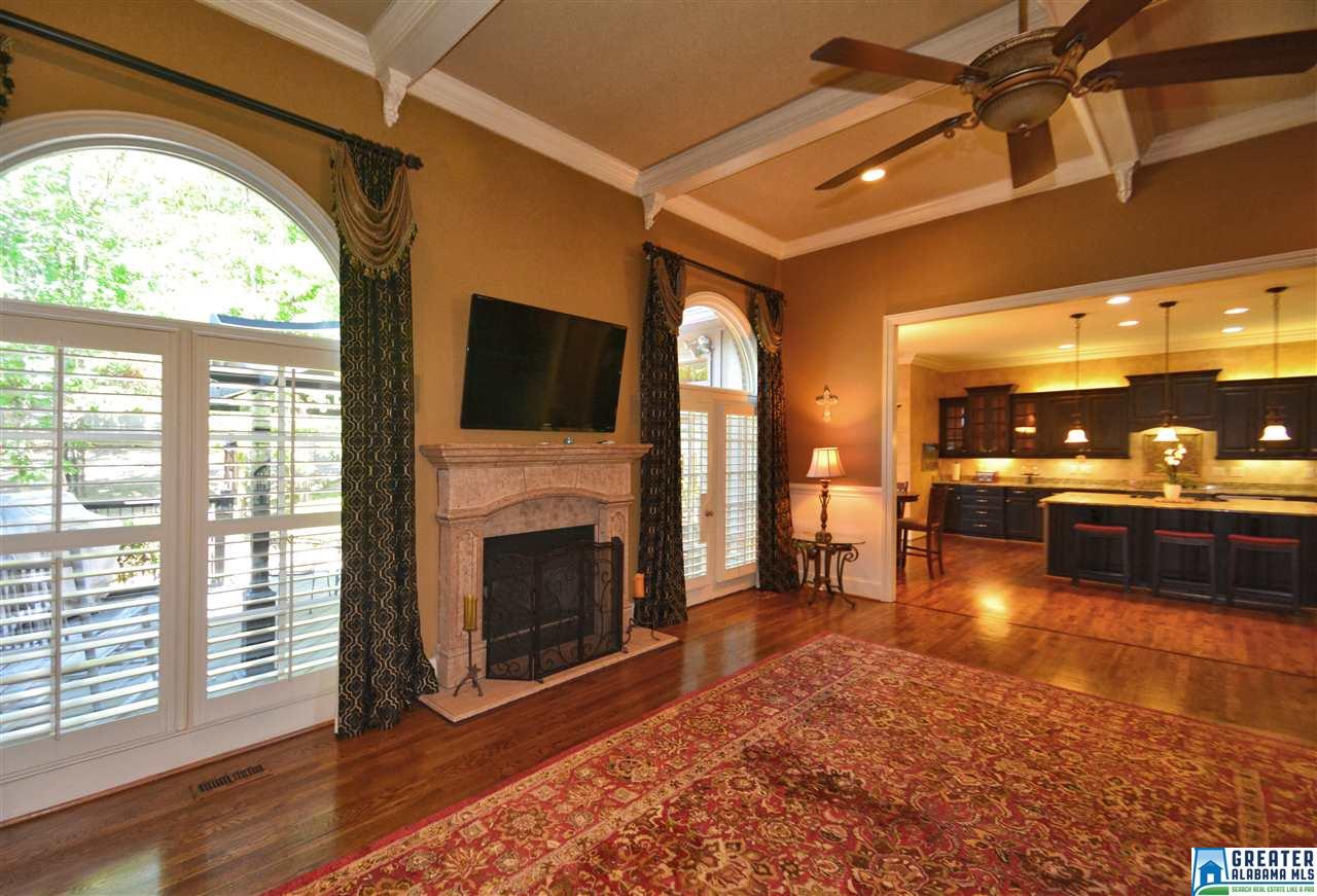 201 LEDGE CIR, Birmingham, AL 35242