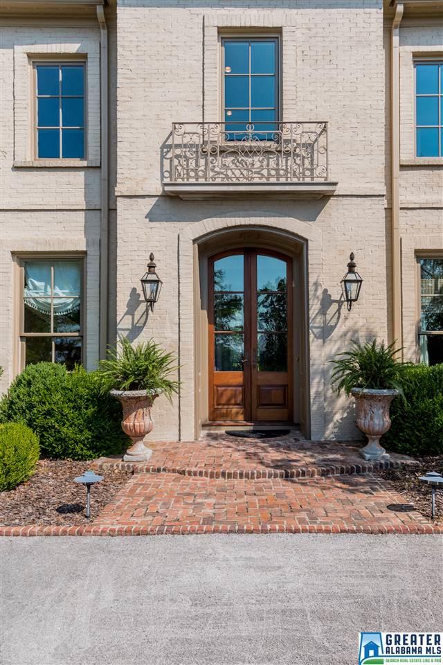 7400 RIDGECREST COURT RD, Vestavia Hills, AL 35242