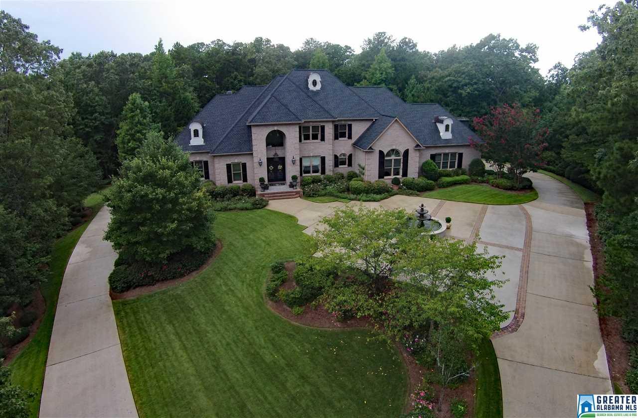 5212 QUEENSFERRY LN, Hoover, AL 35242