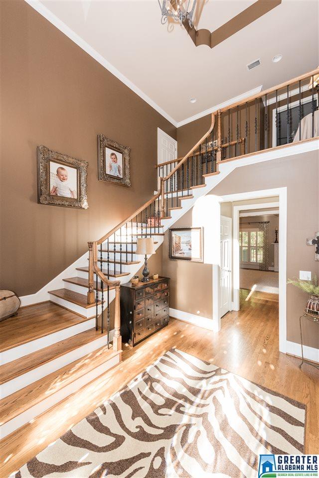 116 NORTH LAKE DR, Hoover, AL 35242