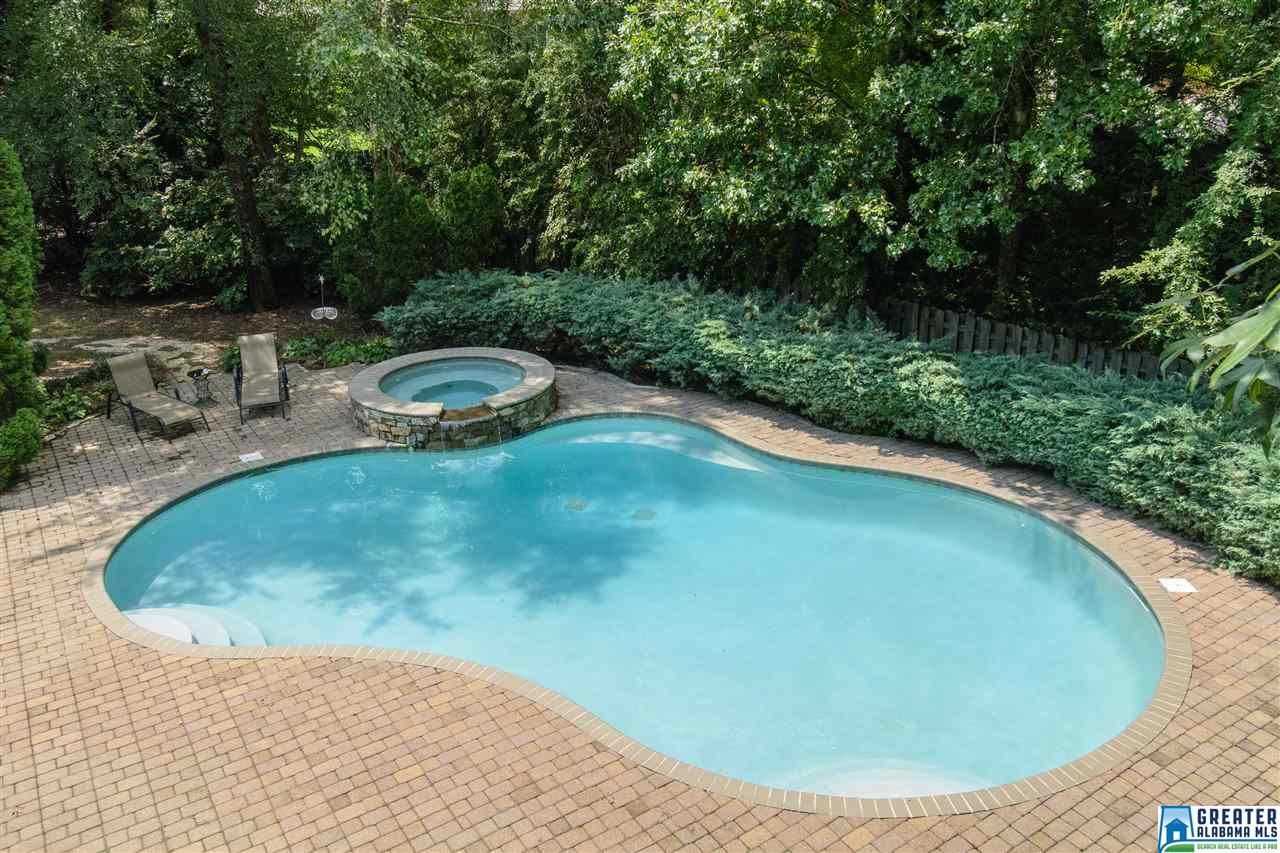 3009 SHANDWICK CT, Hoover, AL 35242