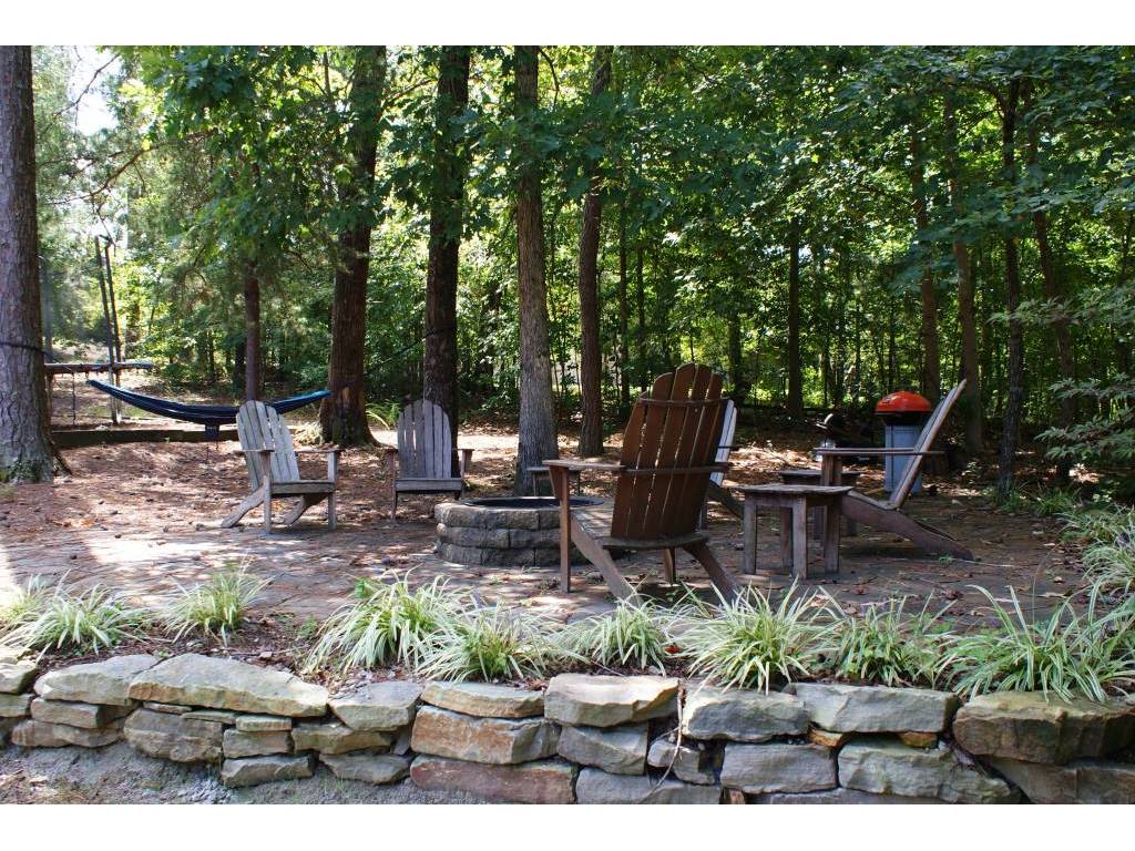 1118 Hardwood Cove Rd, Birmingham, AL 35242