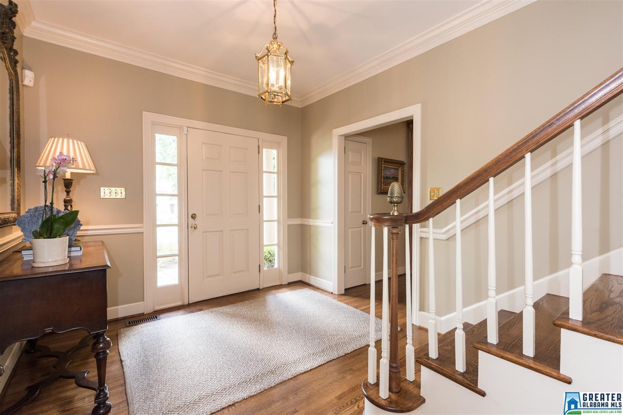 5366 MEADOW BROOK RD, Birmingham, AL 35242