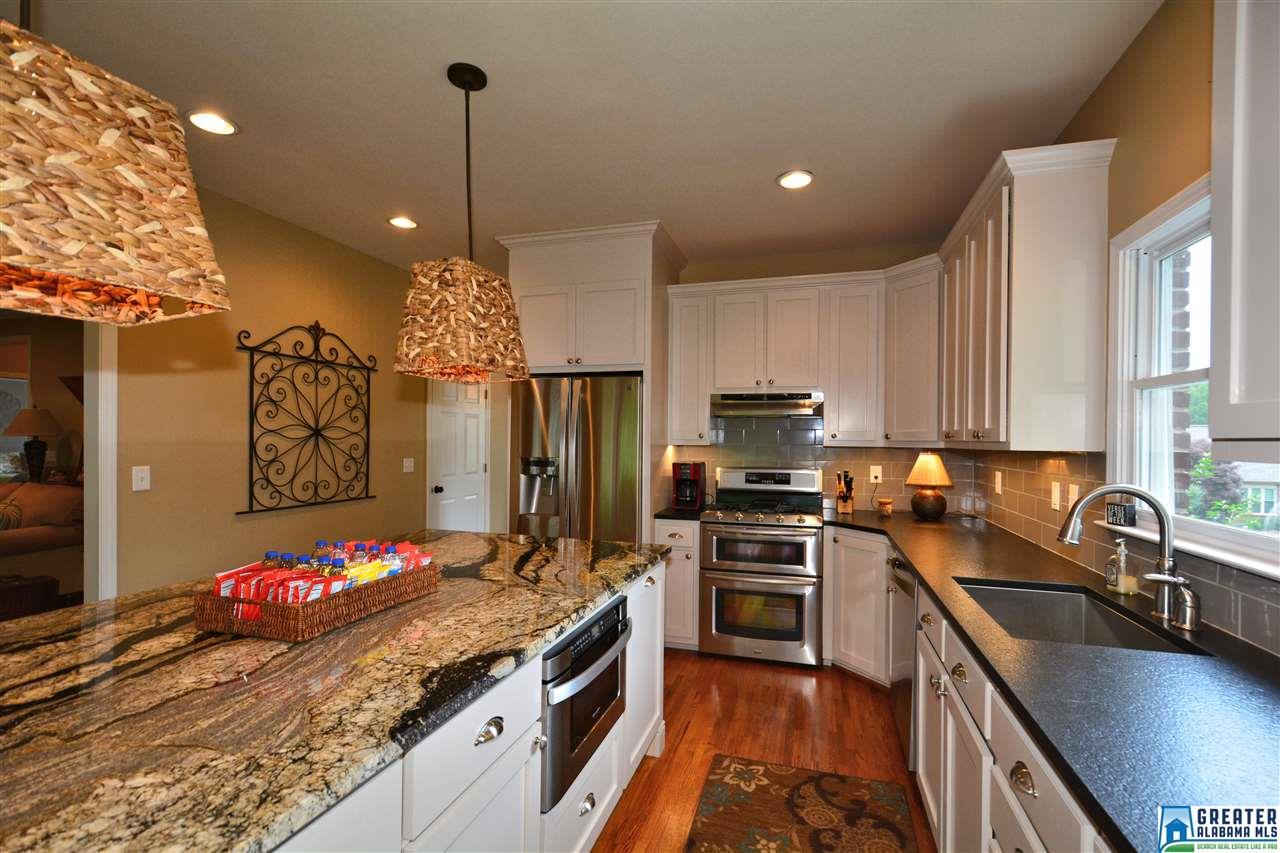 2012a EAGLE CREEK CIR, Birmingham, AL 35242