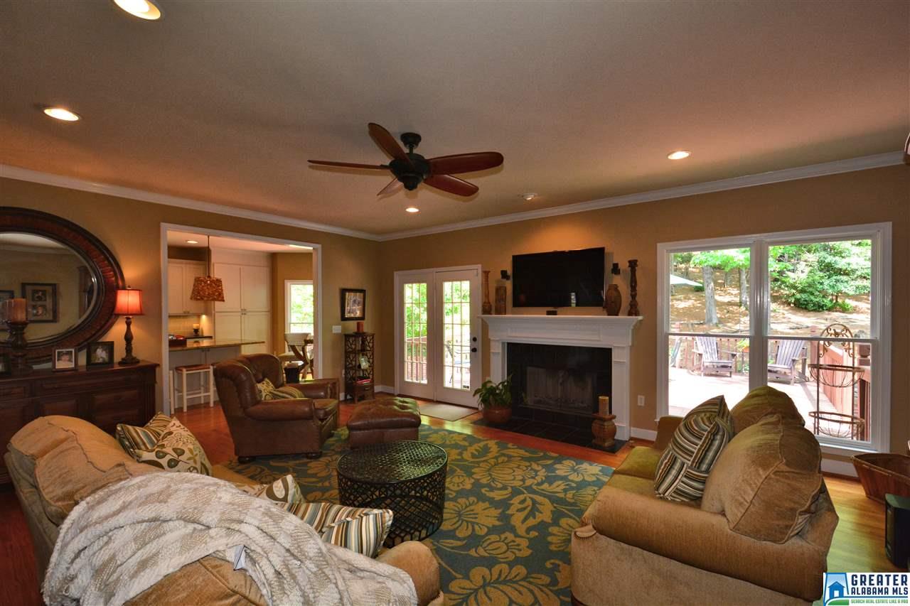 2012a EAGLE CREEK CIR, Birmingham, AL 35242