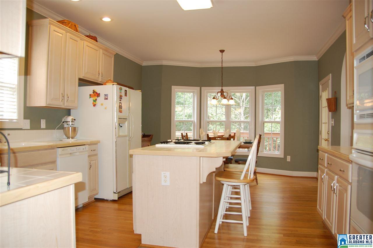 332 CEDAR HILL DR, Birmingham, AL 35242