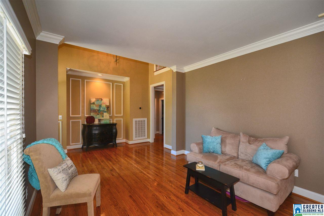 3116 HIGHLAND LAKES RD, Birmingham, AL 35242