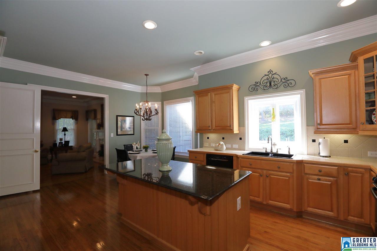 349 HIGHLAND PARK DR, Birmingham, AL 35242