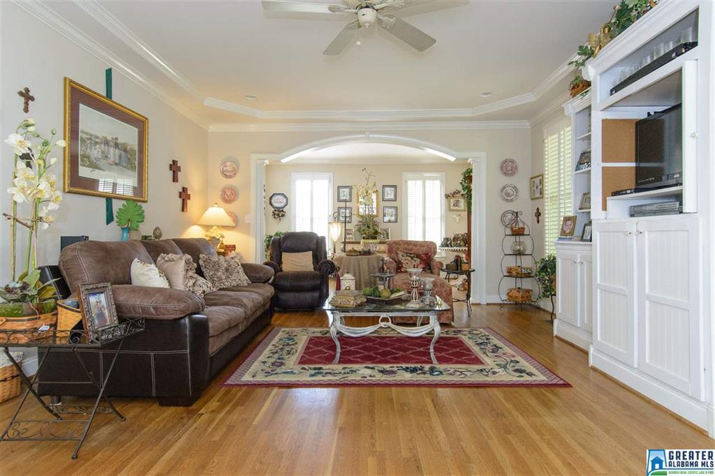 2992 Brook Highland Dr, Birmingham, AL 35242