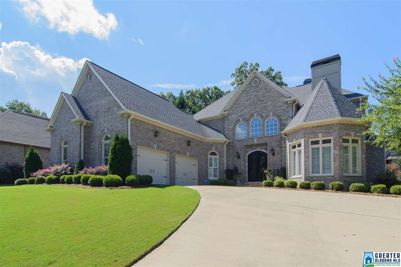 2141 CAMERON CIR, Hoover, AL 35242