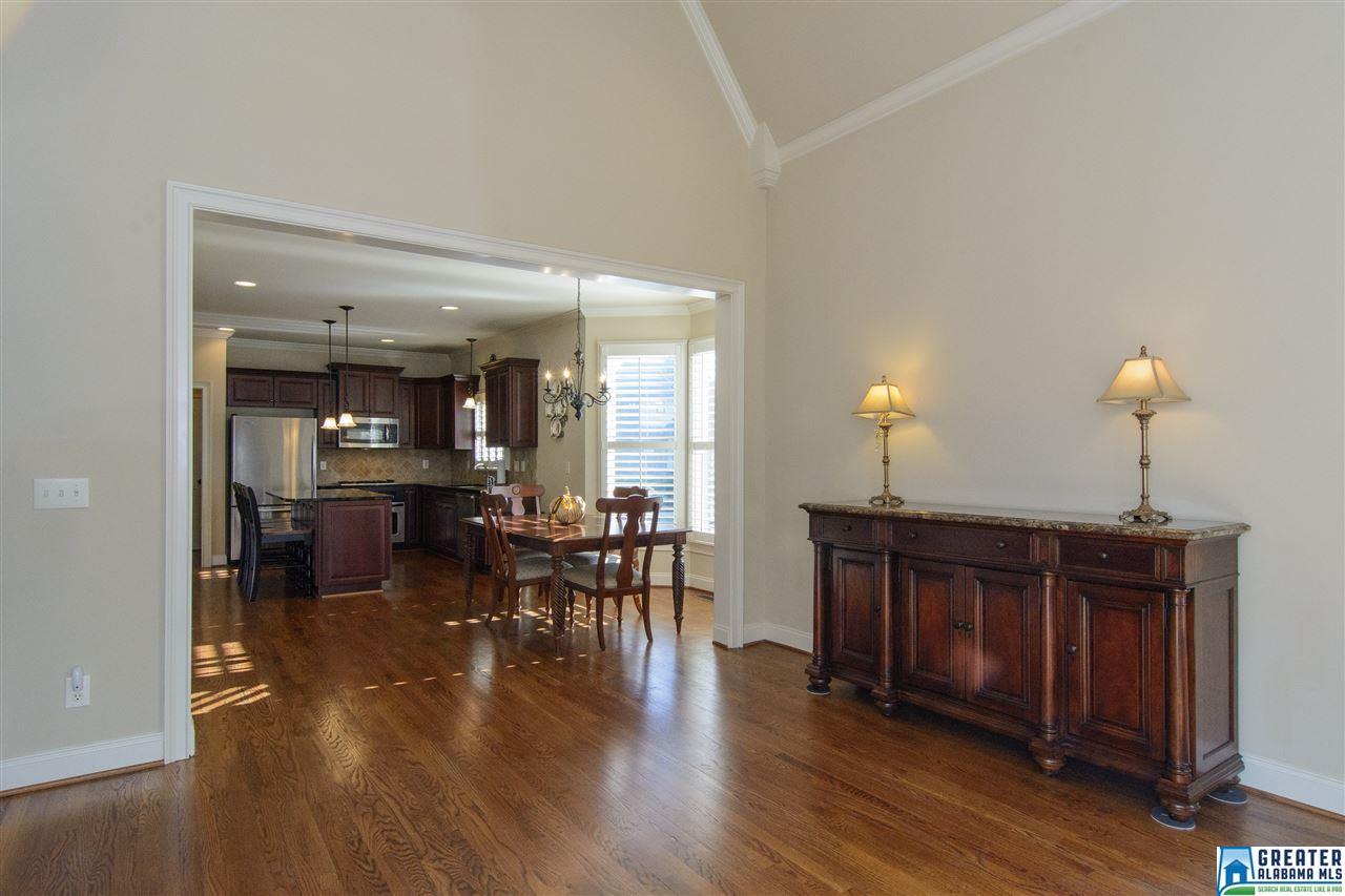 1013 WESLEY TRC, Birmingham, AL 35242