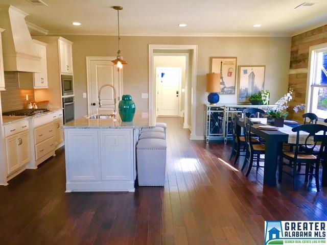 2142 KIRKMAN DR, Hoover, AL 35242