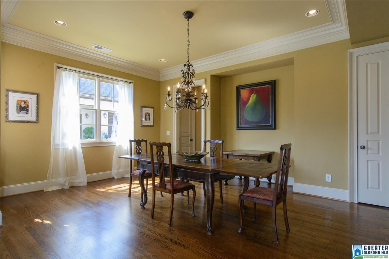 4302 BOULDER LAKE CIR, Vestavia Hills, AL 35242