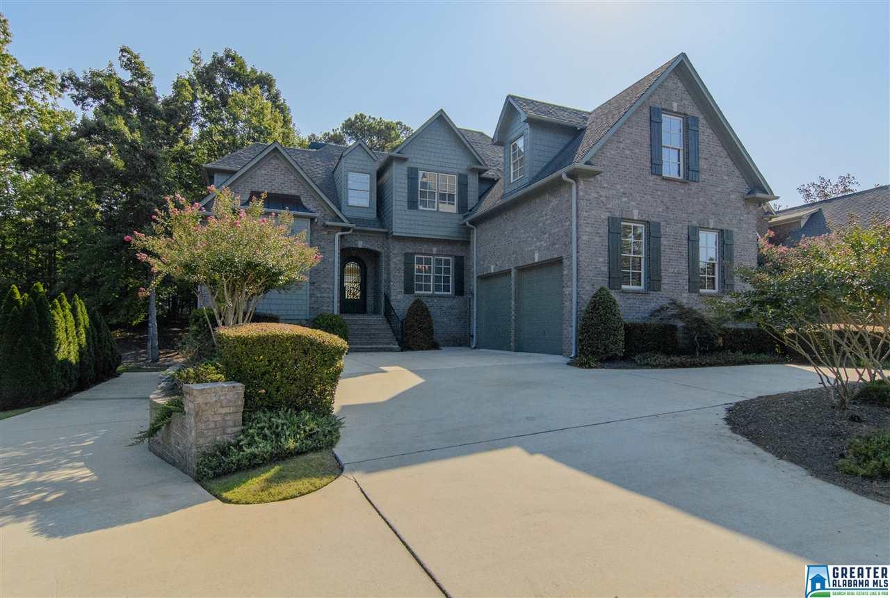 916 TRINITY CT, Hoover, AL 35242