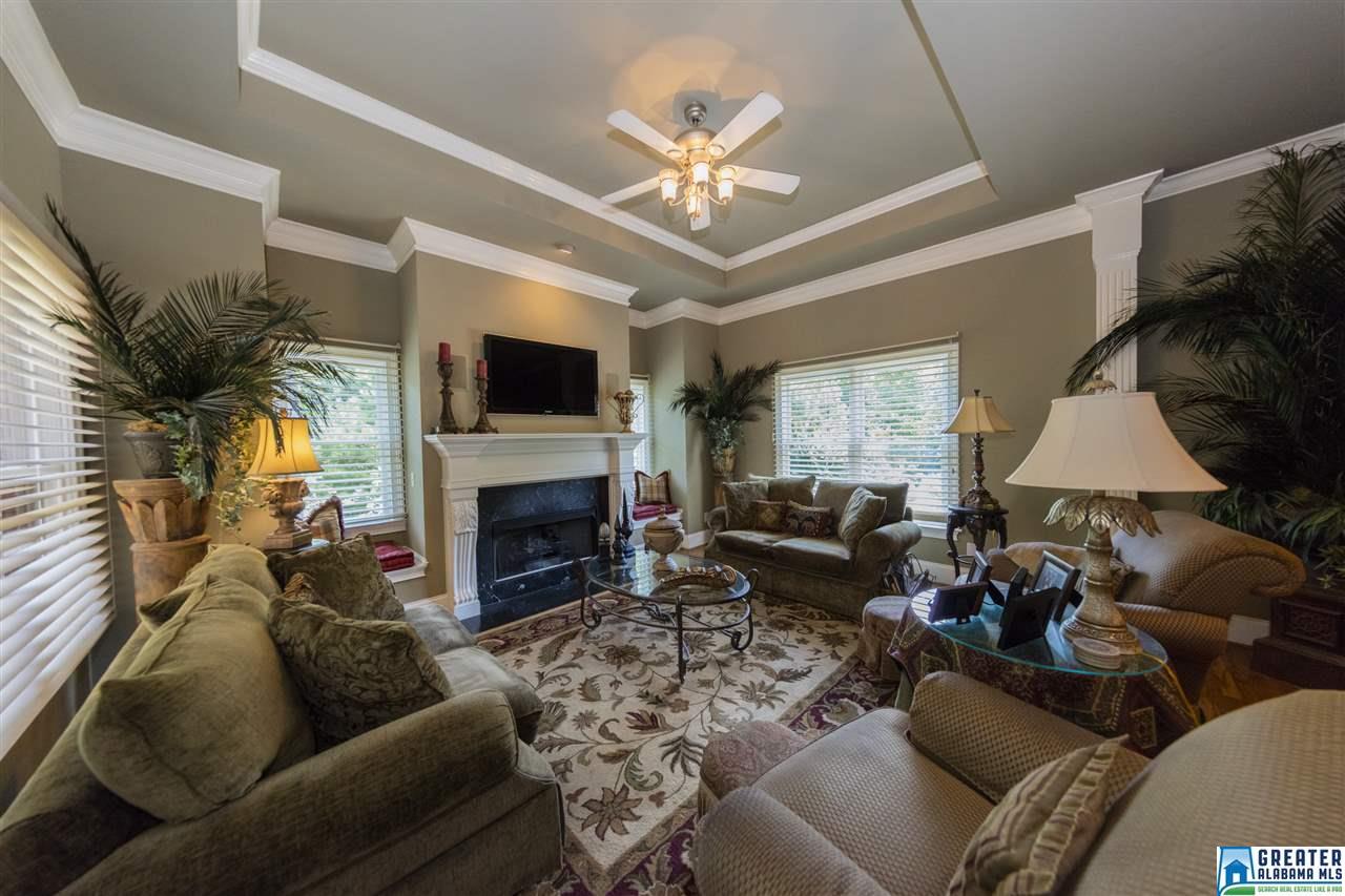 119 SWAN LAKE CIR, Birmingham, AL 35242