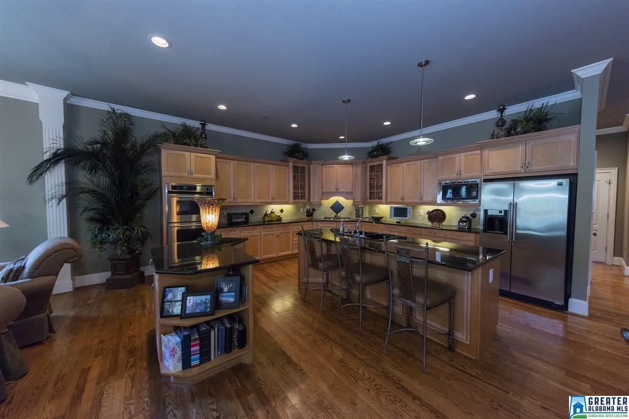 119 SWAN LAKE CIR, Birmingham, AL 35242