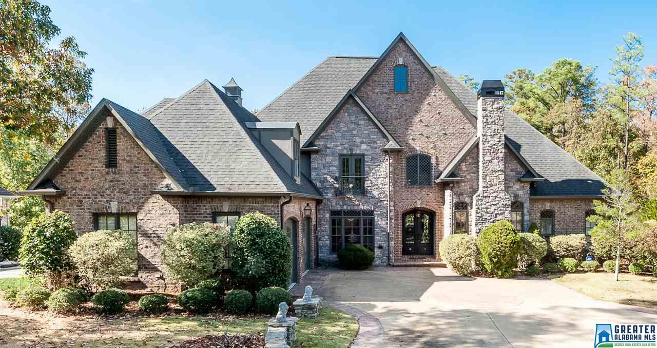 1309 COVE LAKE CIR, Hoover, AL 35242