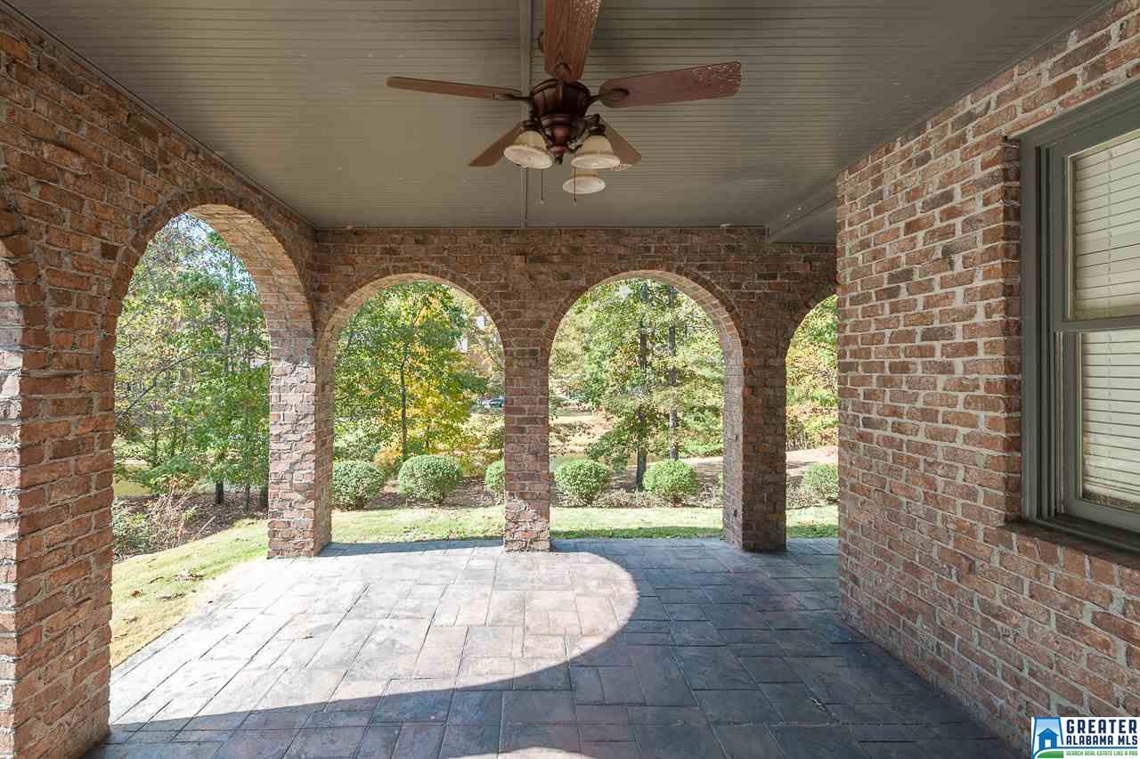 1309 COVE LAKE CIR, Hoover, AL 35242