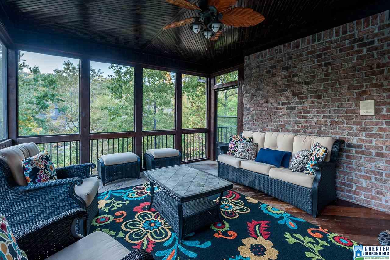 1309 COVE LAKE CIR, Hoover, AL 35242
