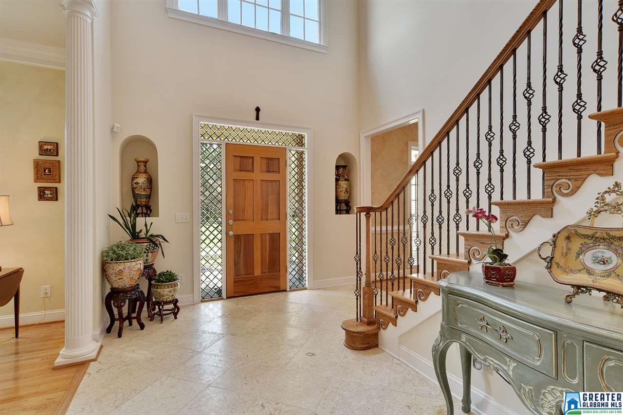 1028 LAKE HEATHER RD, Hoover, AL 35242