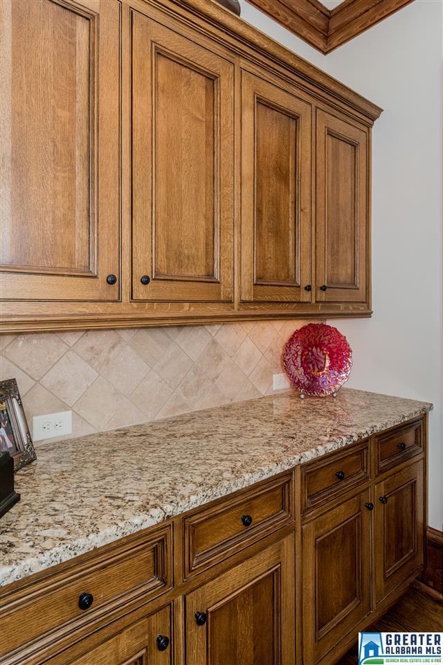 392 WOODWARD CT, Hoover, AL 35242