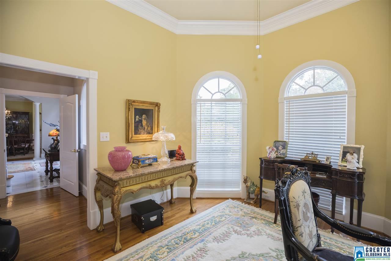 4054 GREYSTONE DR, Hoover, AL 35242