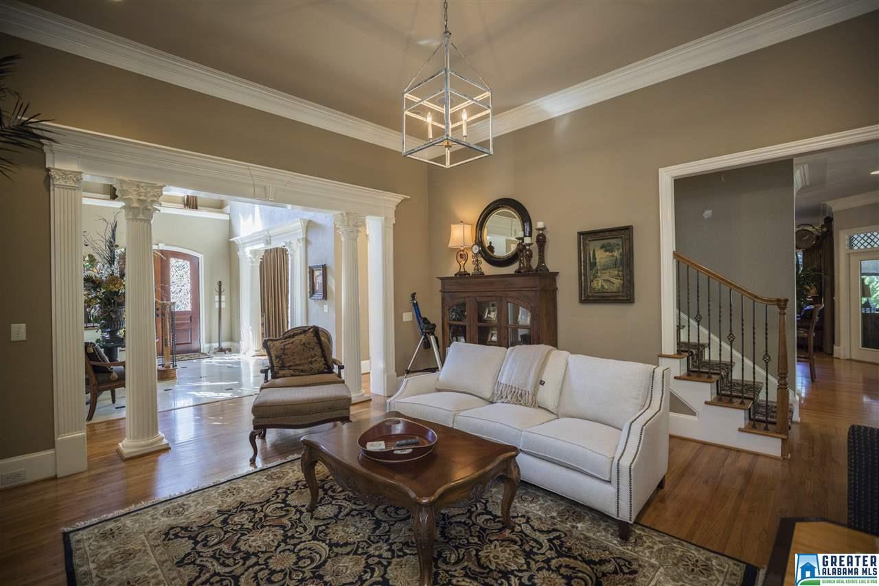 1409 SUTHERLAND PL, Hoover, AL 35242
