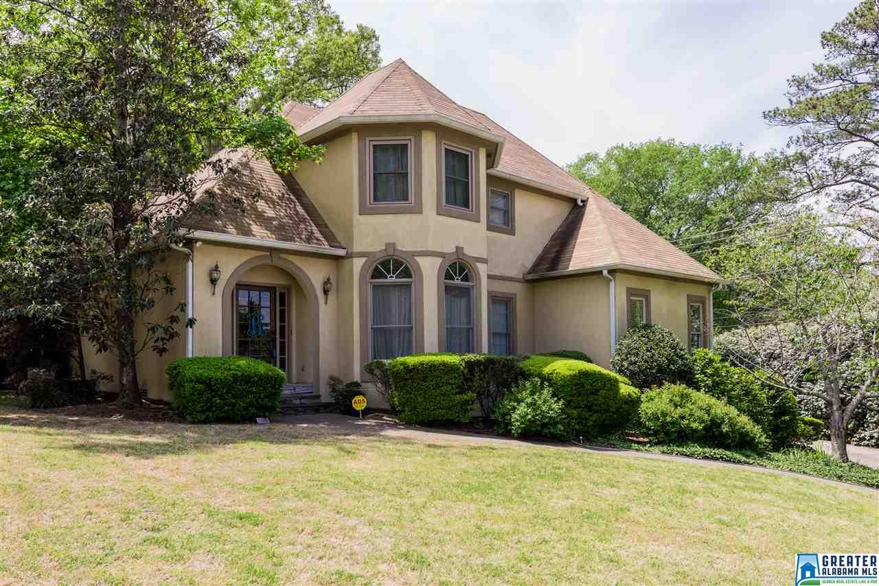 3400 DANNER CIR, Vestavia Hills, AL 35243