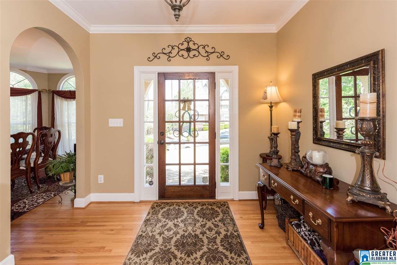 3400 DANNER CIR, Vestavia Hills, AL 35243