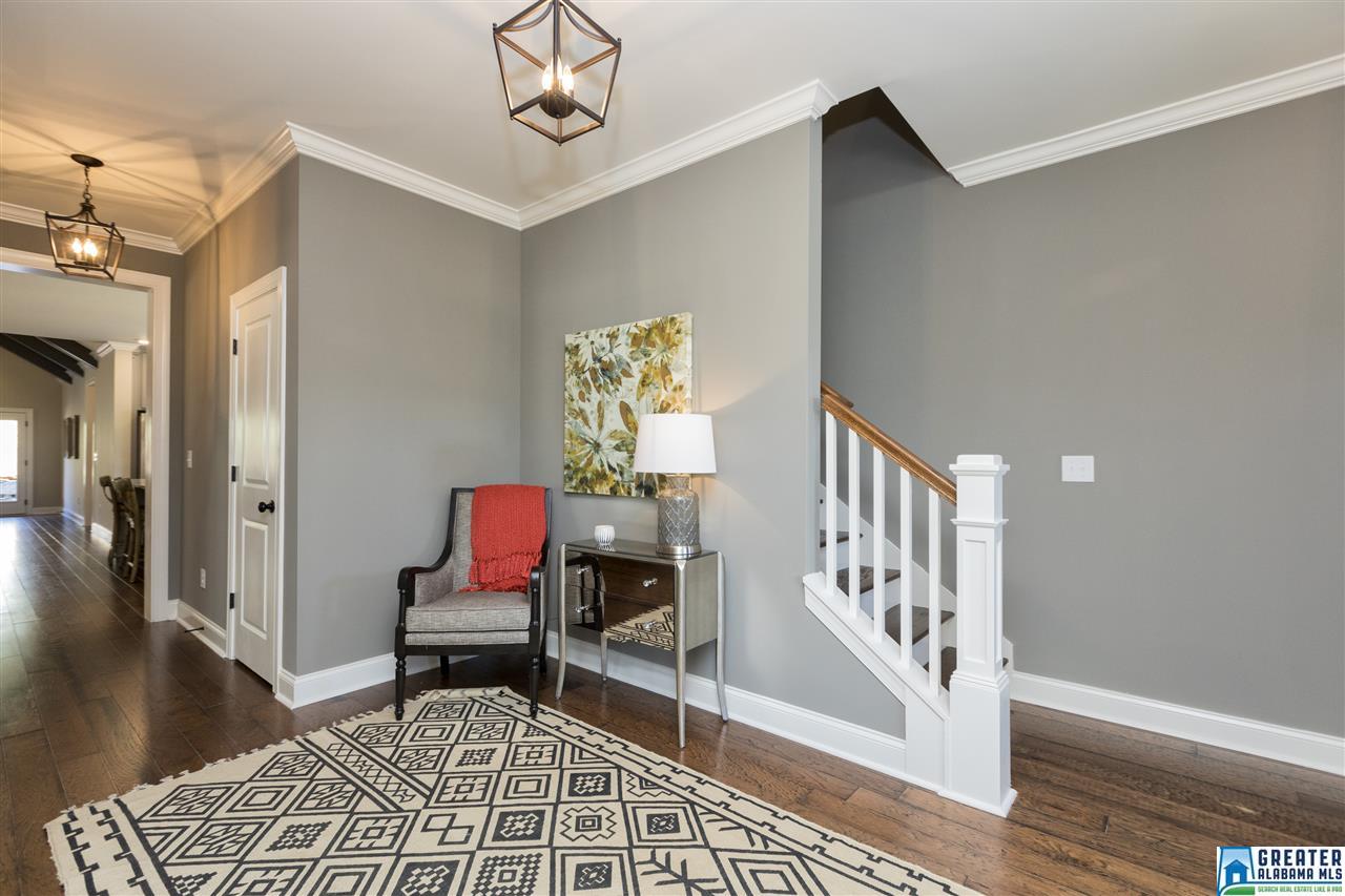 2933 ALTADENA RIDGE DR, Vestavia Hills, AL 35243