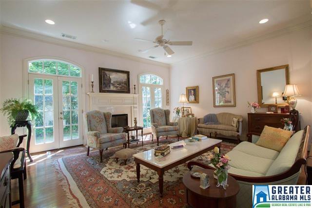 3919 WESTMINSTER LN, Vestavia Hills, AL 35243