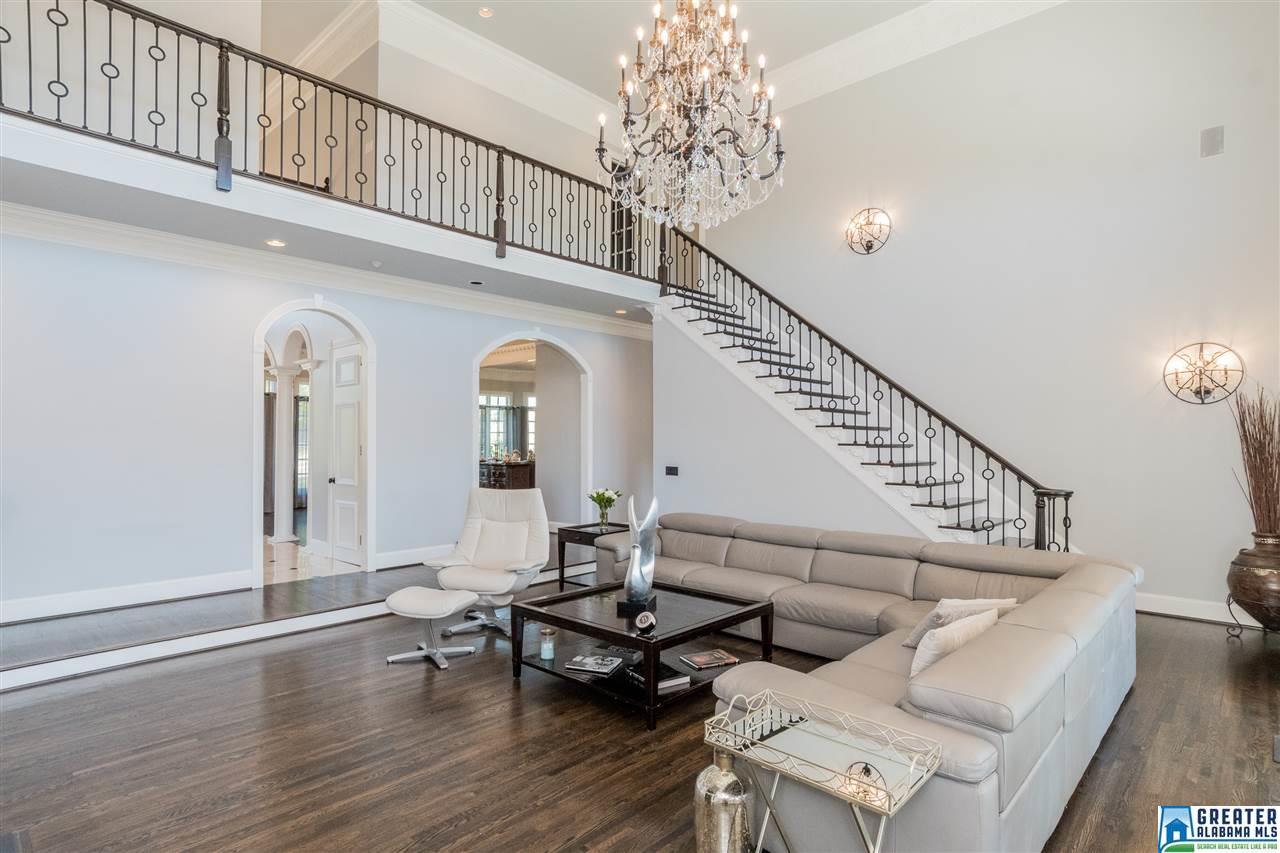 2315 LONGLEAF WAY, Vestavia Hills, AL 35243