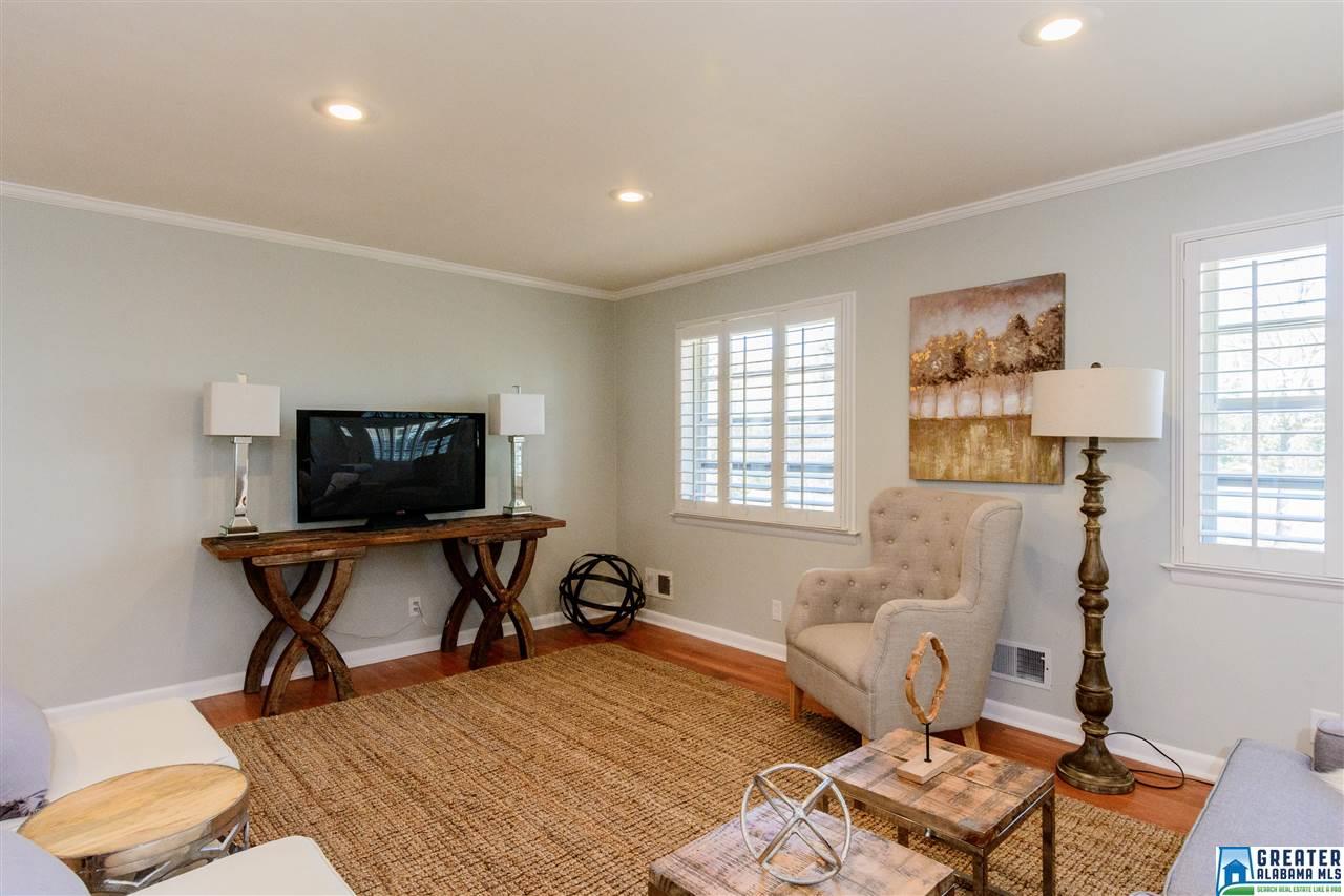 3349 RIDGELY CIR, Vestavia Hills, AL 35243