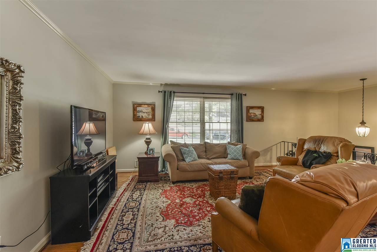 3632 LESLIE ANN RD, Vestavia Hills, AL 35243