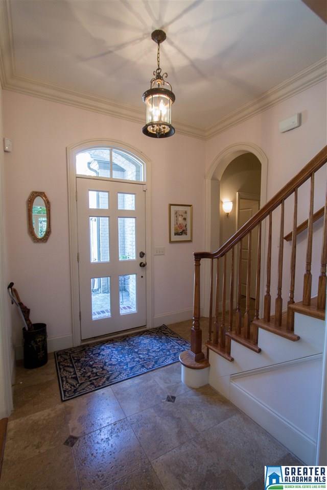 3919 WESTMINSTER LN, Vestavia Hills, AL 35243