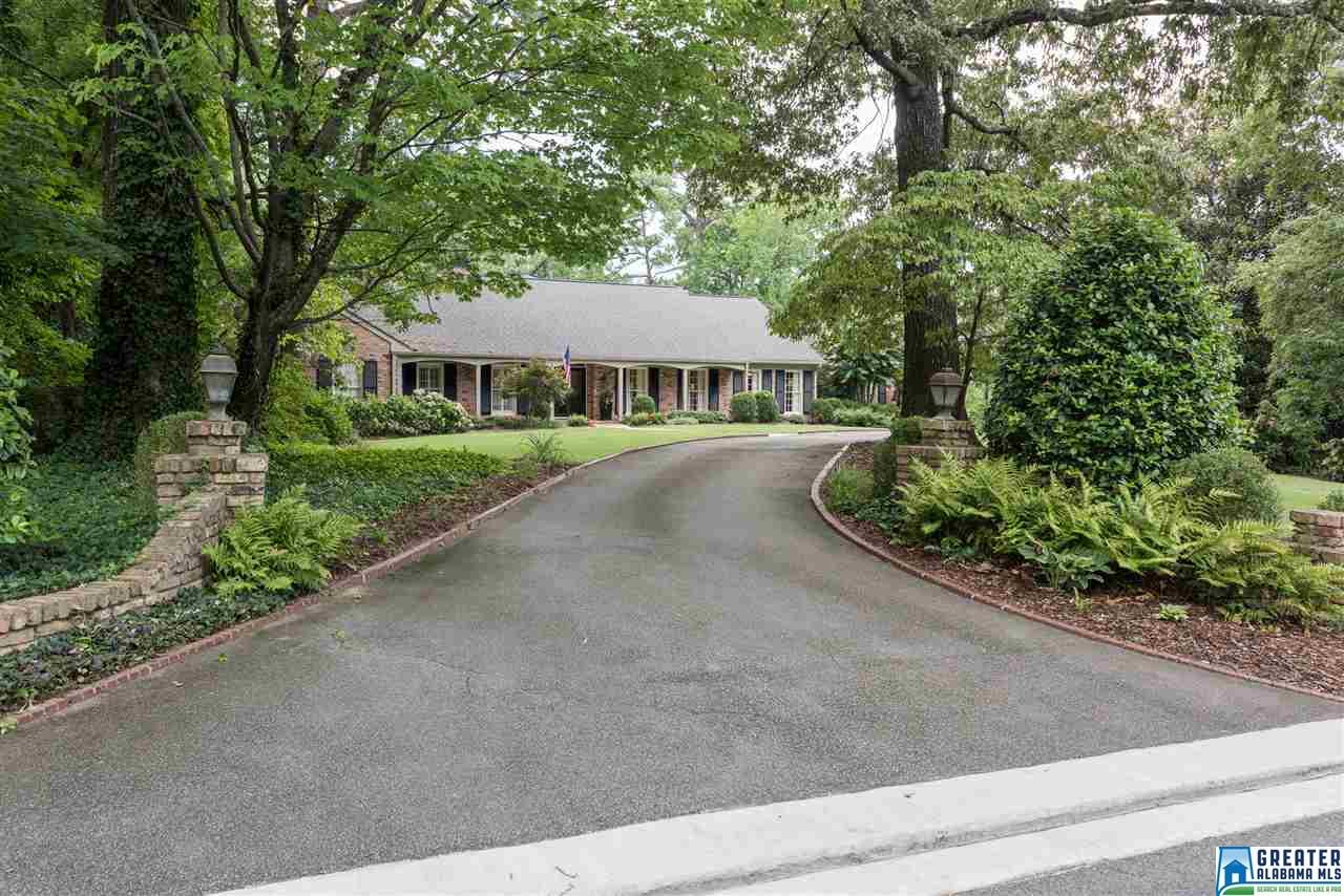 3931 KNOLLWOOD DR, Mountain Brook, AL 35243