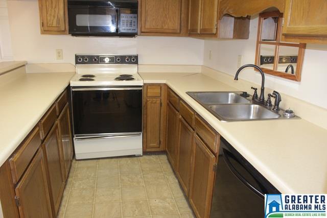401 GABLES DR, Hoover, AL 35244