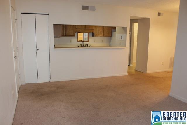 401 GABLES DR, Hoover, AL 35244