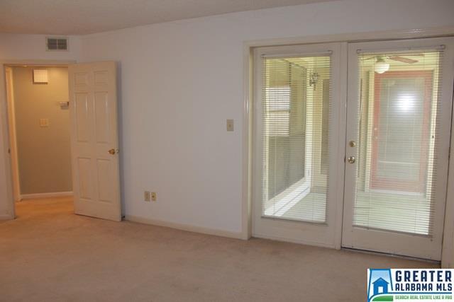 502 GABLES DR, Hoover, AL 35244