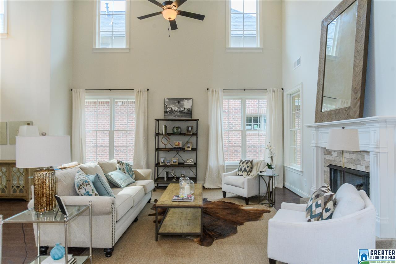 5512 NORTHRIDGE CIR, Hoover, AL 35244