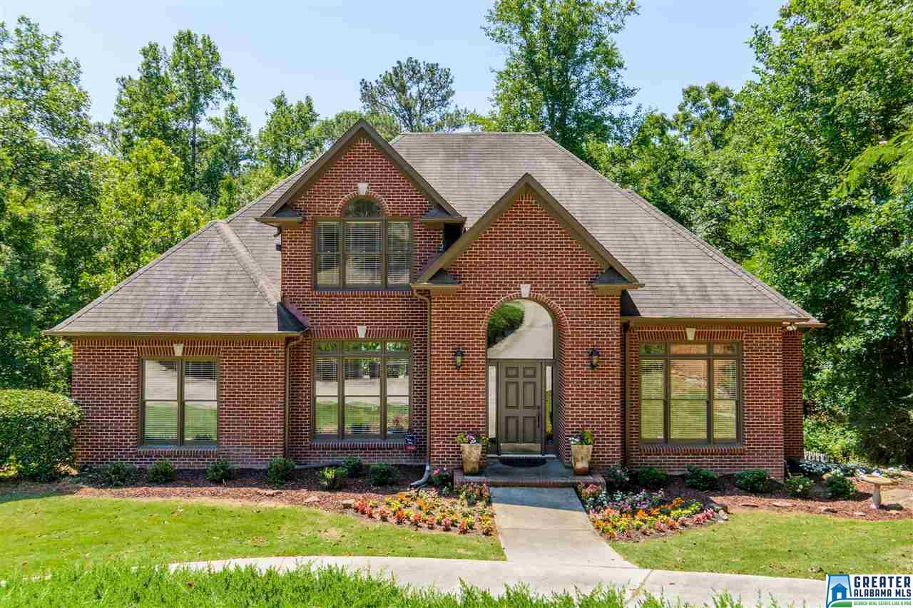 1047 HIGHLANDS DR, Hoover, AL 35244