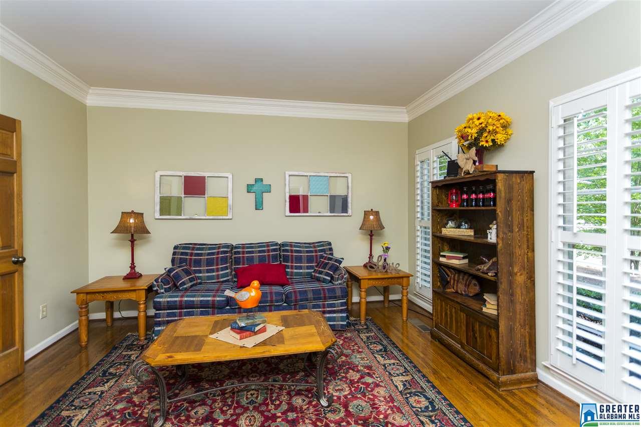 2307 SPRING IRIS DR, Hoover, AL 35244