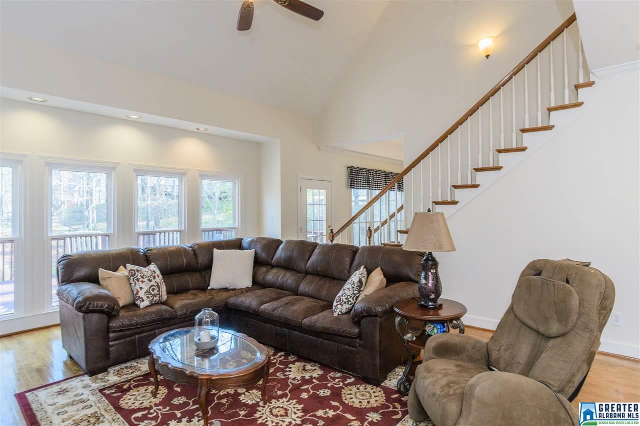 5007 TRACE CROSSINGS LN, Hoover, AL 35244