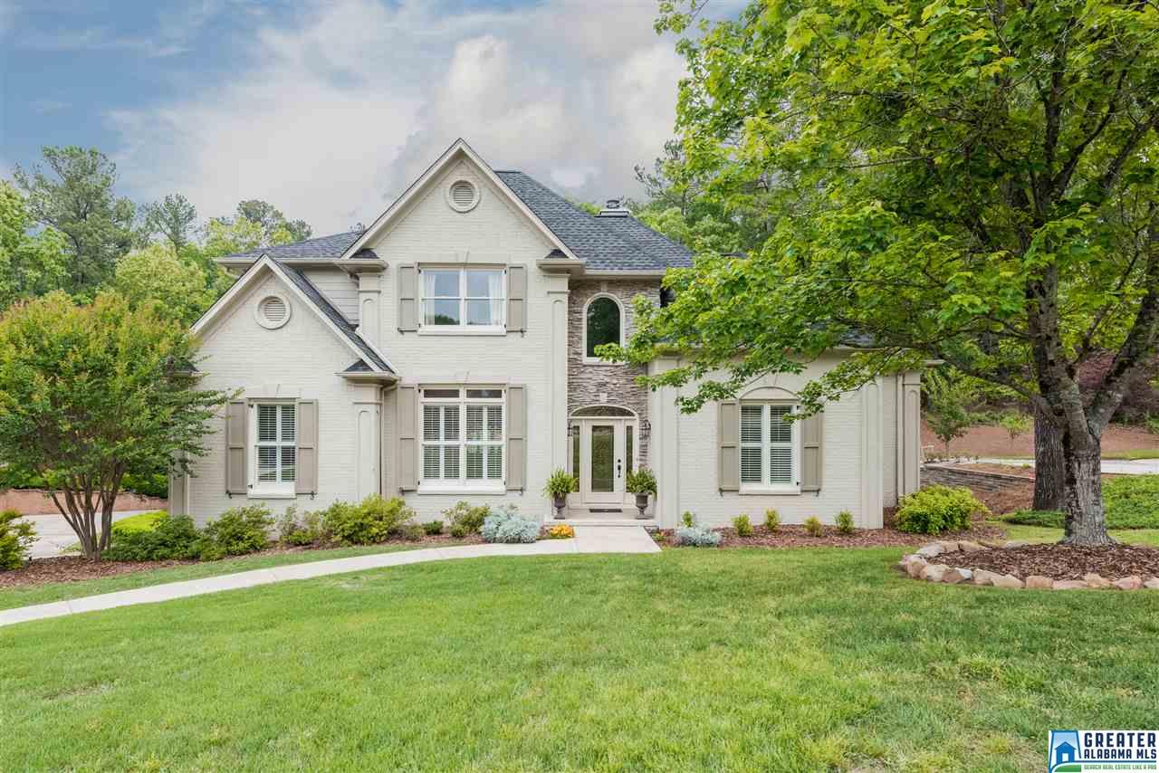 5013 TRACE CROSSINGS LN, Hoover, AL 35244